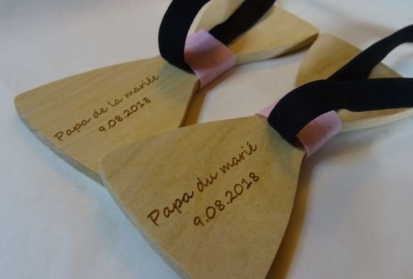 Engraved wooden wedding bow ties