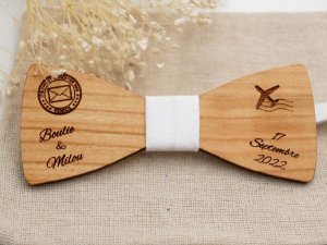 Wooden bow ties for wedding