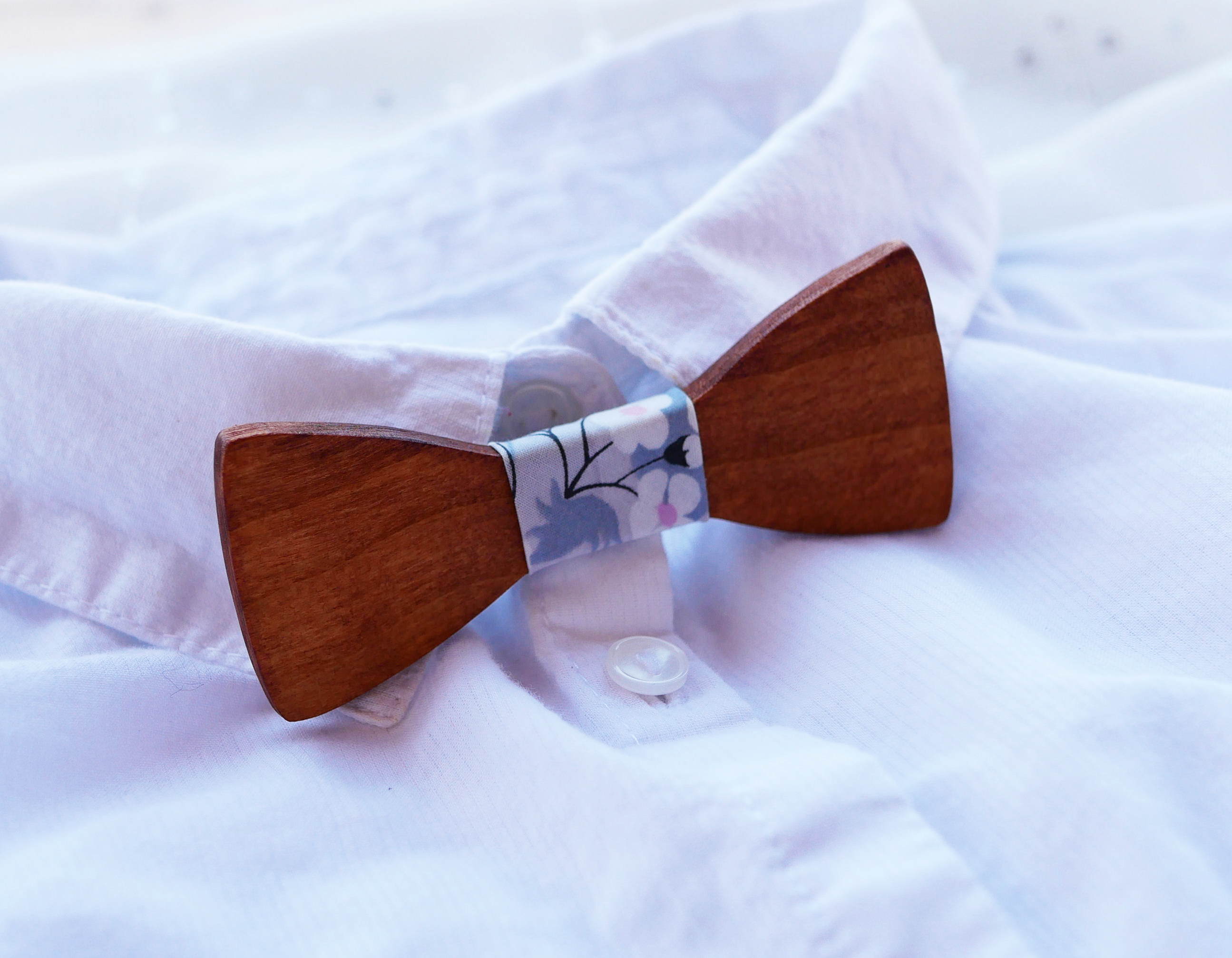 Liberty ribbon bow tie