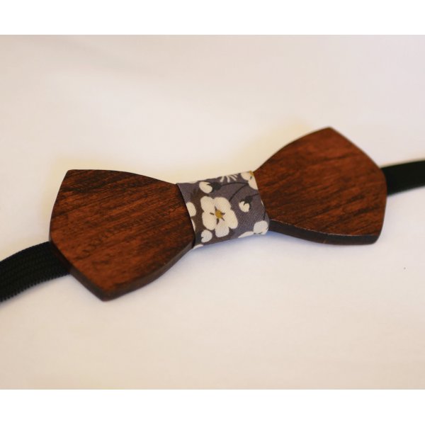 child bow tie