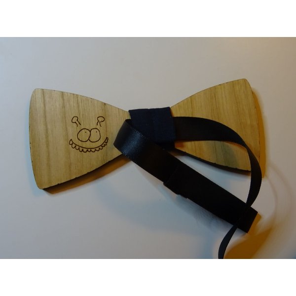 Drawing engraved on the back of a bow tie
