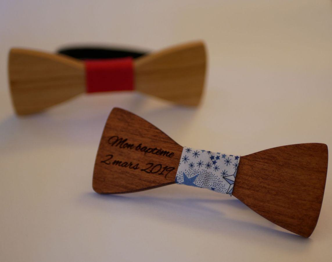 Wooden bow tie with Liberty ribbon and wood customizable