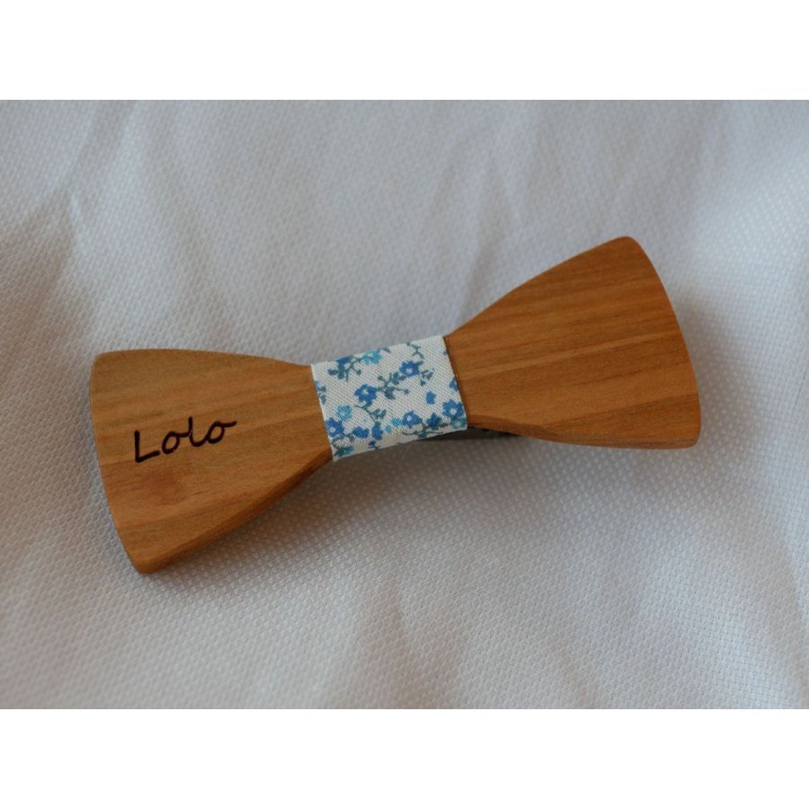 Wooden bow tie with Liberty ribbon and wood customizable