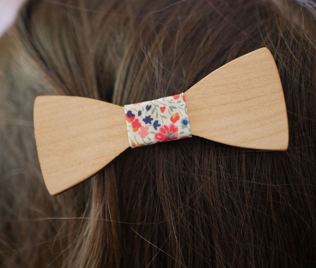 Wooden bow tie with Liberty ribbon and wood customizable