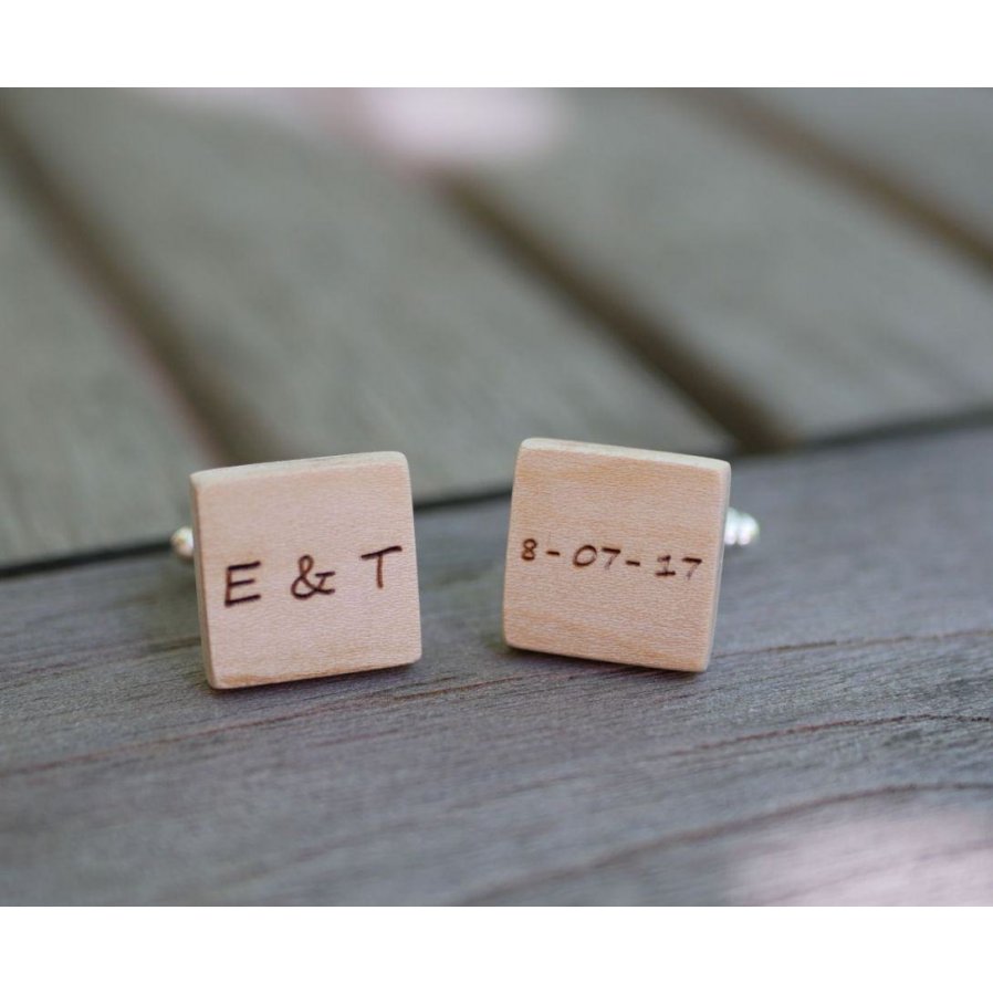 Square wooden cufflinks to personalize
