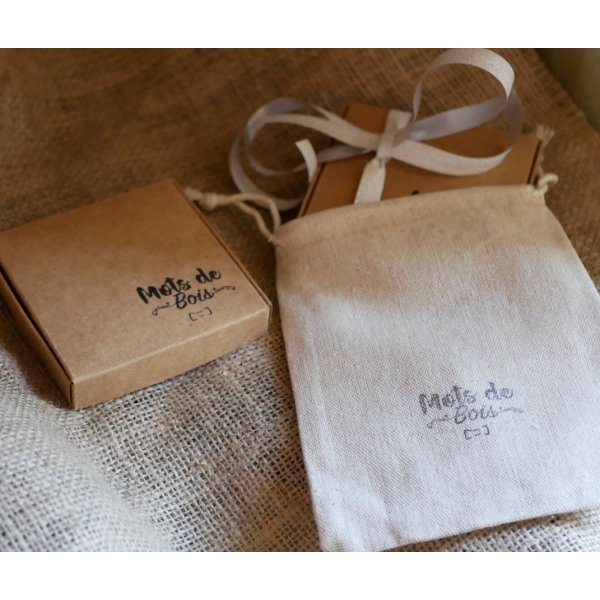 Wooden cufflinks with painted hearts