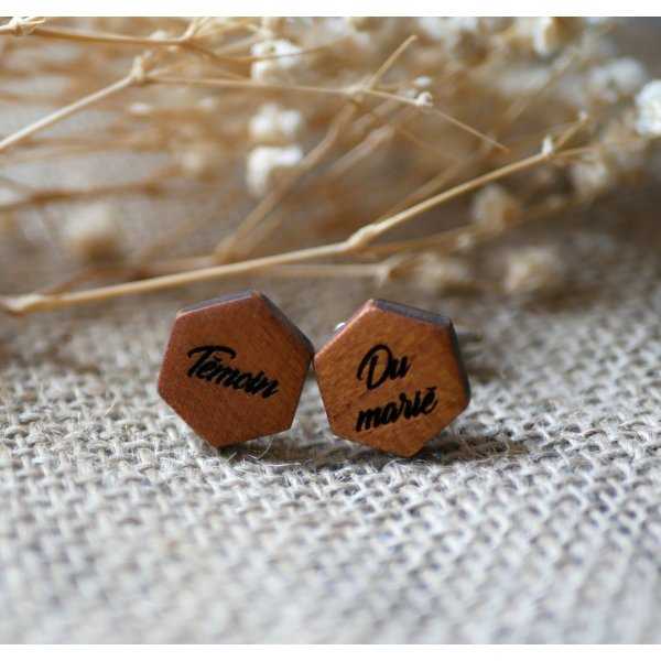 Hexagonal wooden cufflinks to personalize