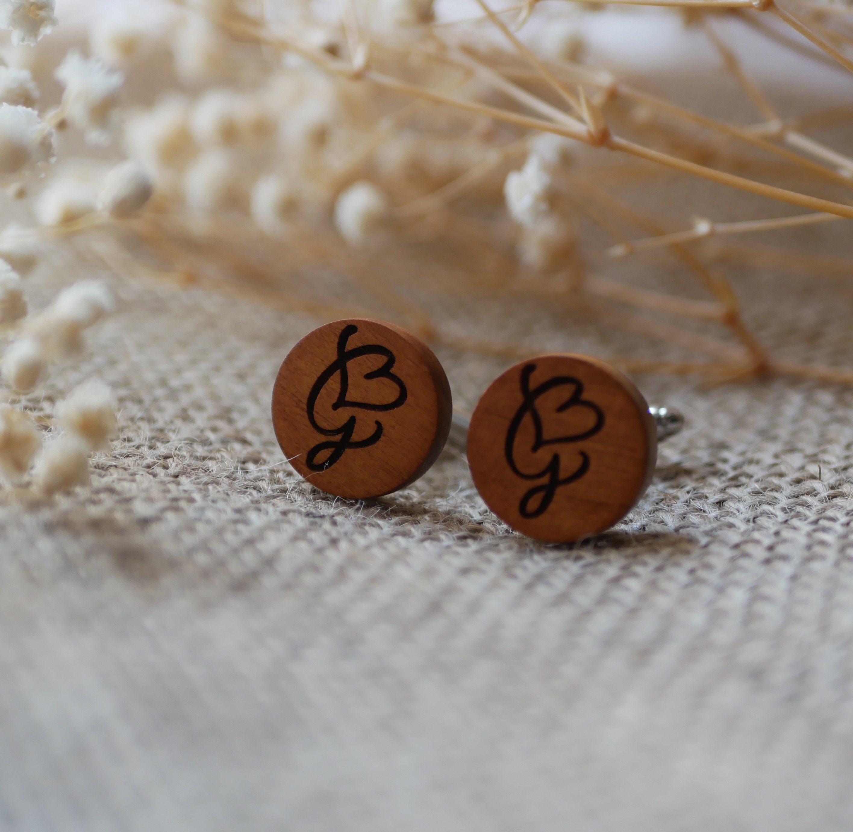 Wooden cufflinks Cherry round to engrave 18mm