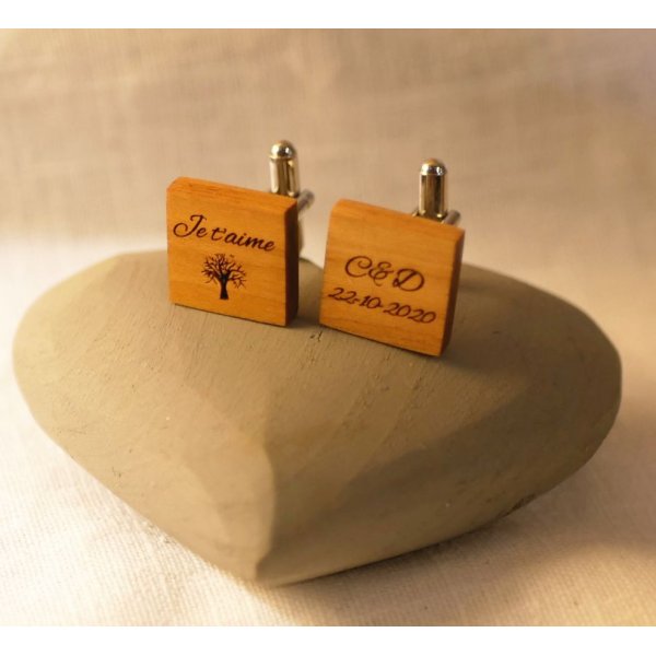 Square cherry wood cufflinks to personalize