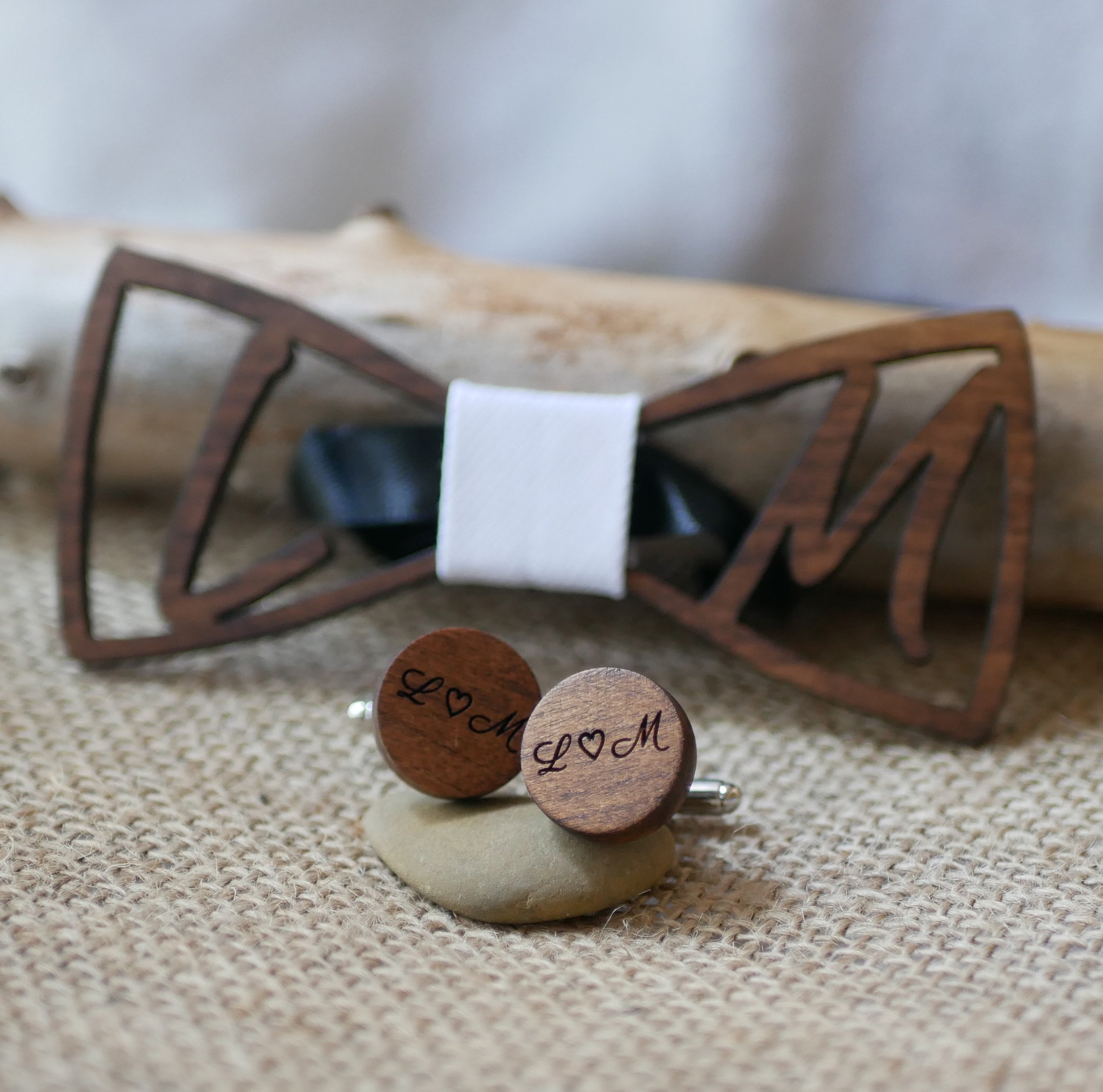Wooden cufflinks Dark walnut round 18mm for engraving