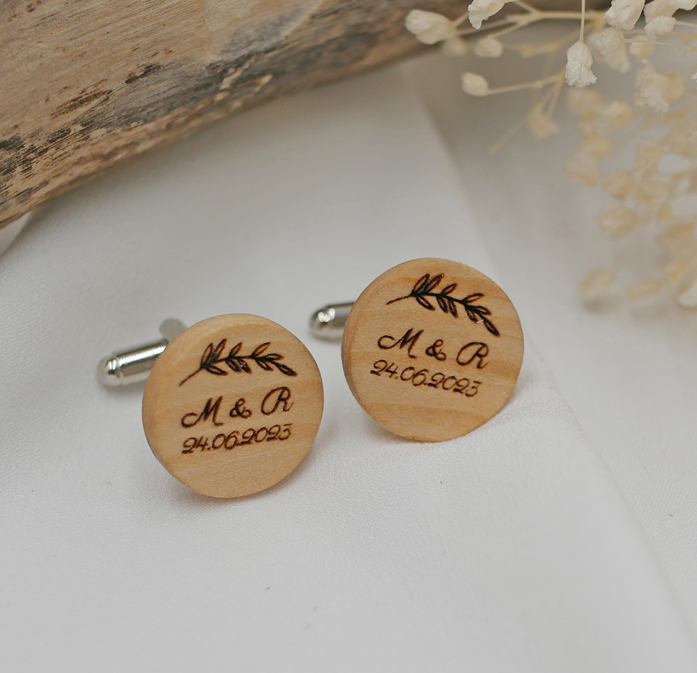 Round wooden cufflinks to personalize 18mm