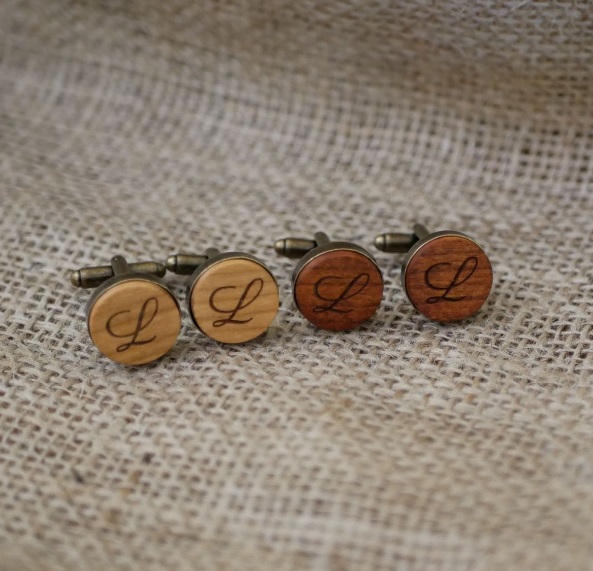 Wooden cufflinks set with aged bronze 16 mm customizable