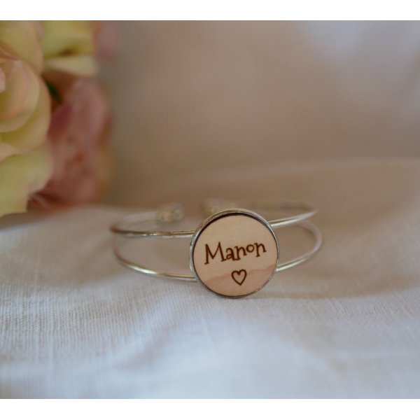 Bracelet with wood cabochon to personalize and silver plated metal