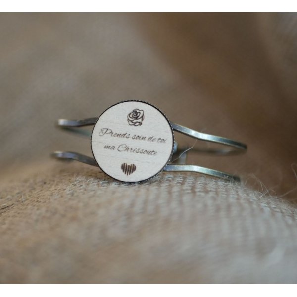 Brass and wood bracelet with customizable cabochon 