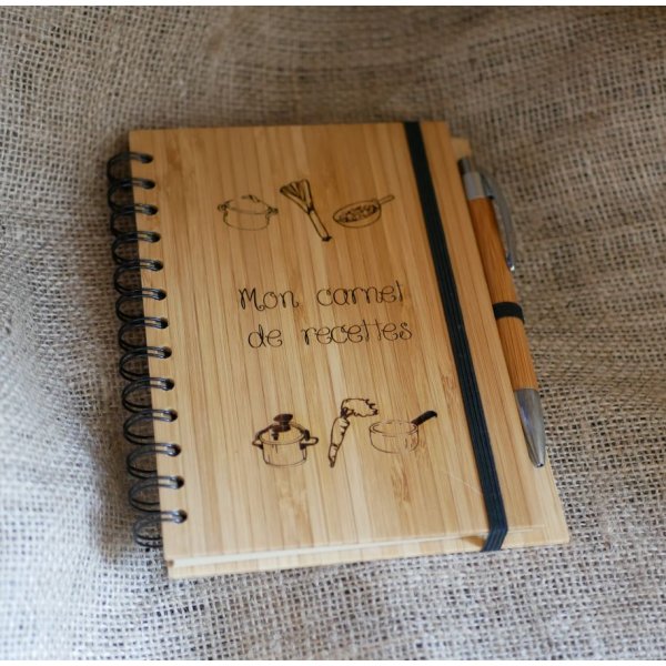 Wooden notebook Recipes to personalize