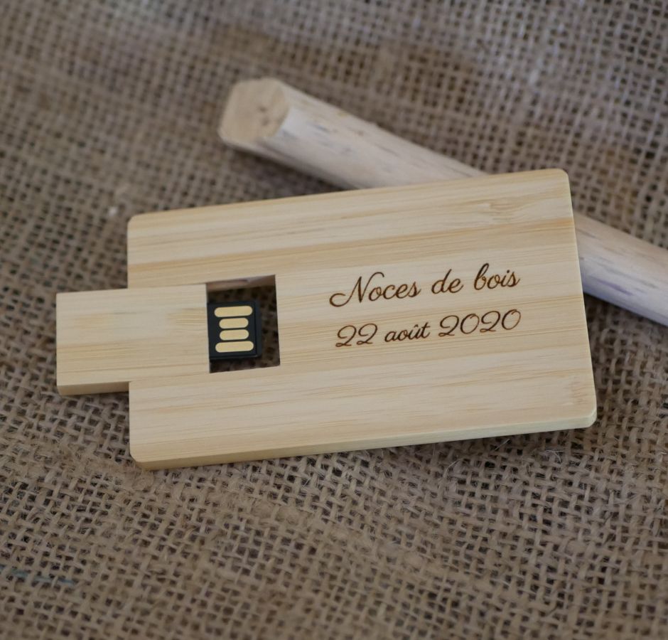 32 GB USB key Bamboo wood card to personalize by engraving