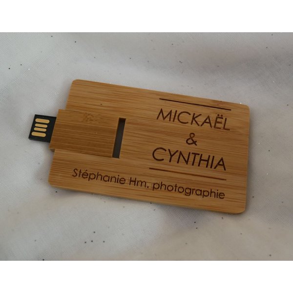 32 GB USB key Carbonized bamboo wood card to be personalized by engraving
