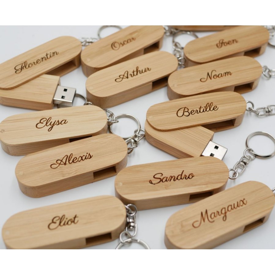 USB key bamboo 32 Gb in key ring to engrave and personalize