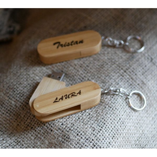 USB key bamboo 32 Gb in key ring to engrave and personalize