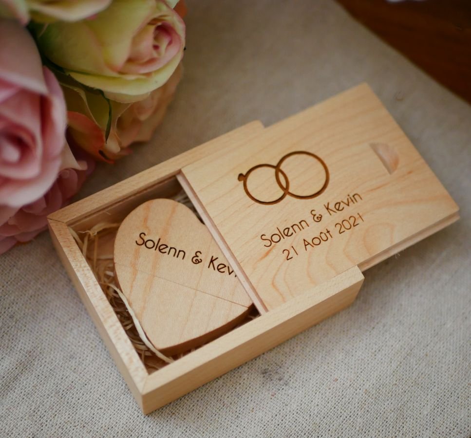 32 GB Heart USB Flash Drive in a light wood box