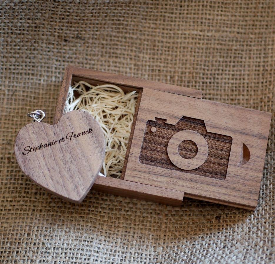 32 GB Heart USB flash drive in a dark wood box