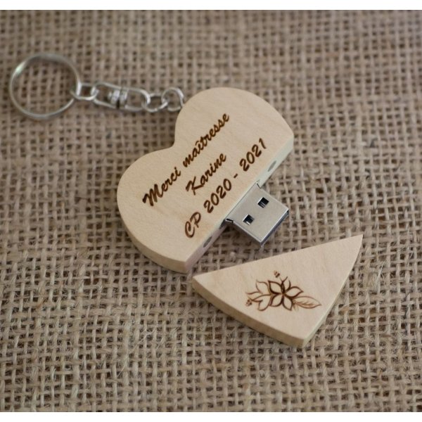 32 GB Heart USB Flash Drive in a light wood box