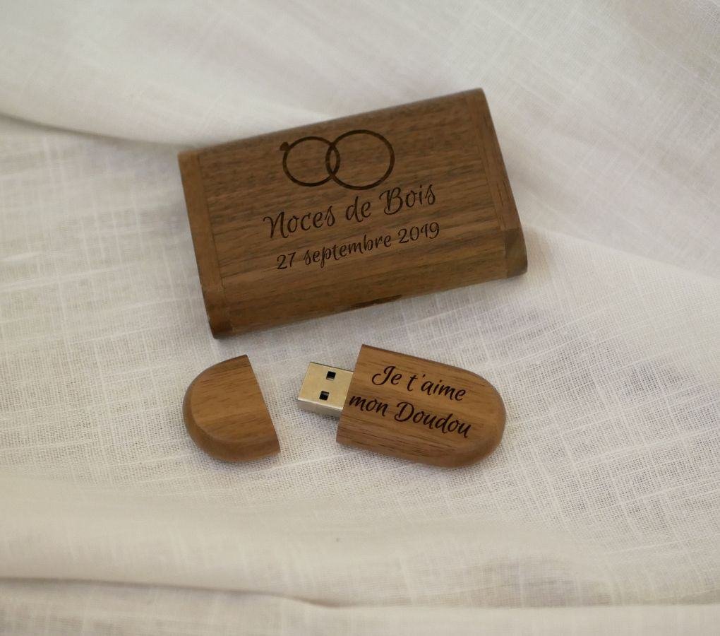 Walnut wood 3.0 USB key and case 32 GB customizable