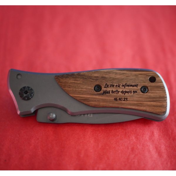 Custom engraved wooden handle folding pocket knife