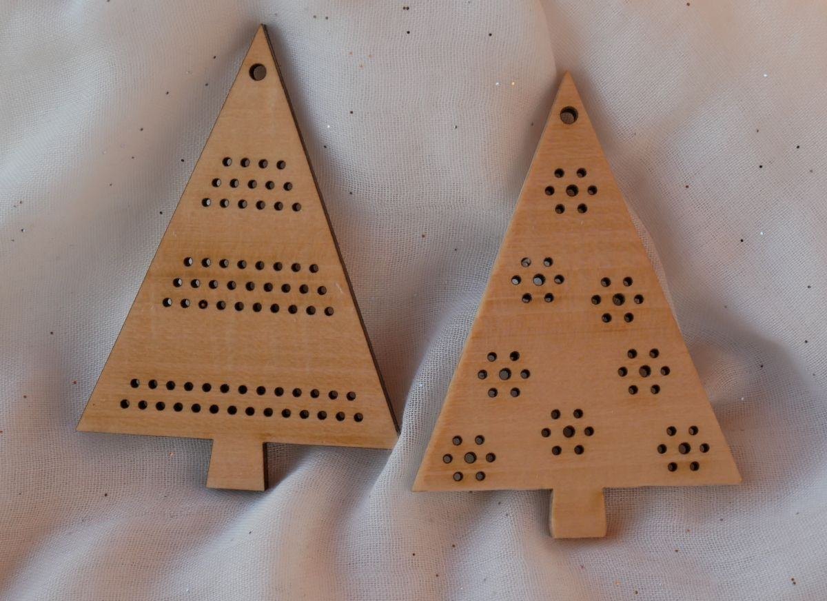 Duo of wooden Christmas trees to embroider yourself 