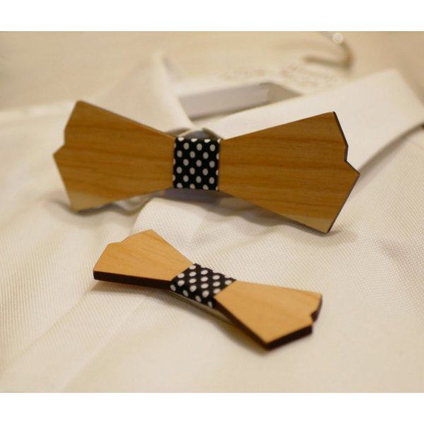 Wooden bow tie set for men and brooch for women to personalize