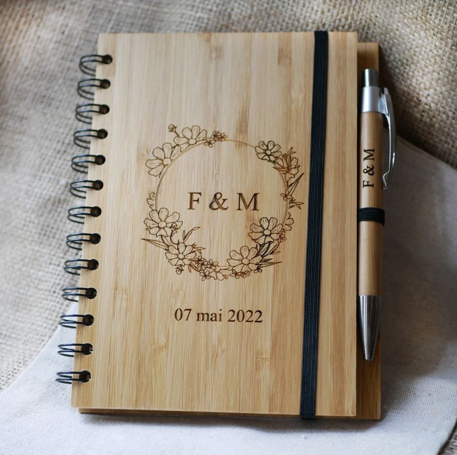 Wooden guestbook for wedding or ceremony to personalize