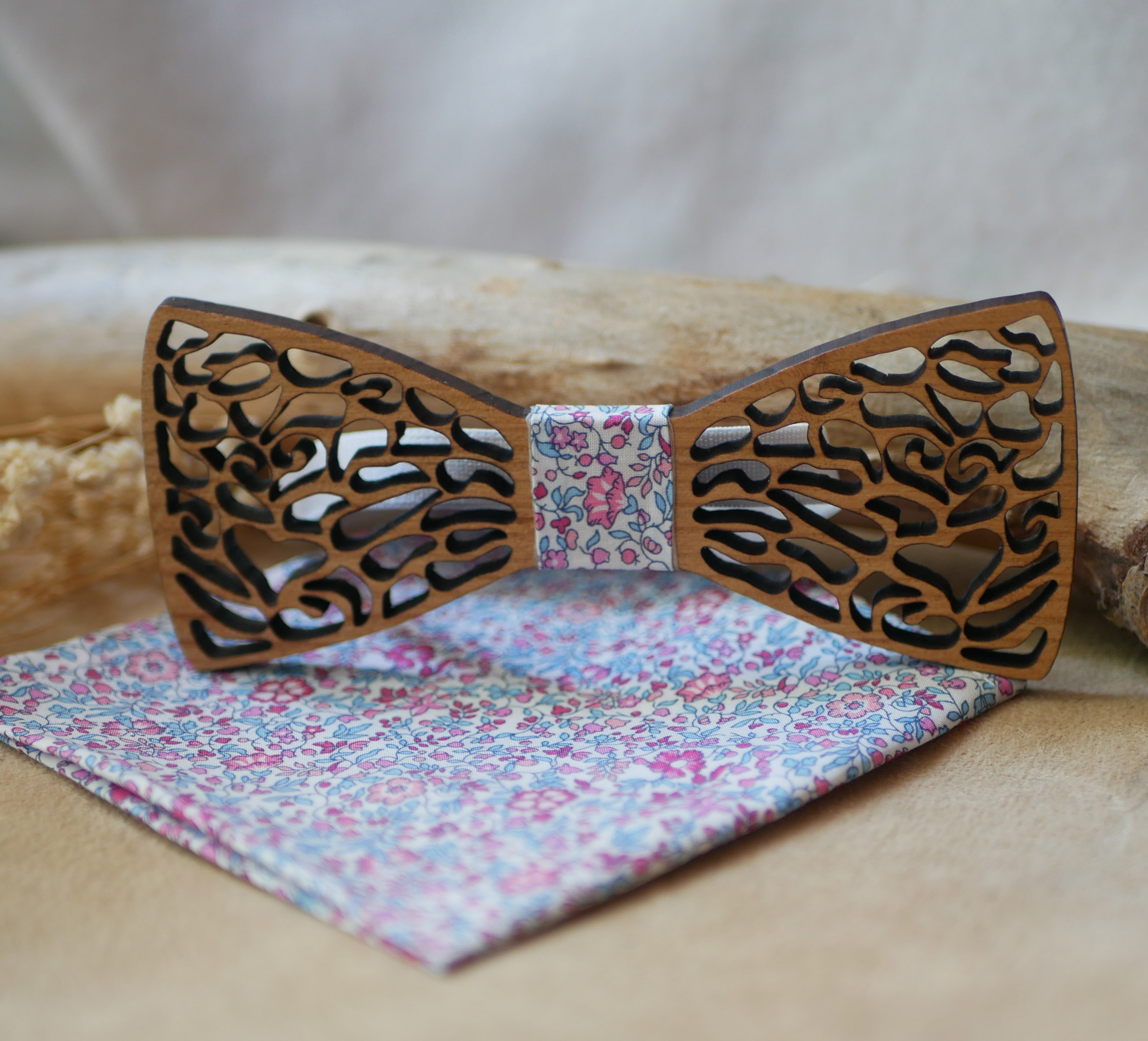 Fine lace wood bow tie with hidden heart