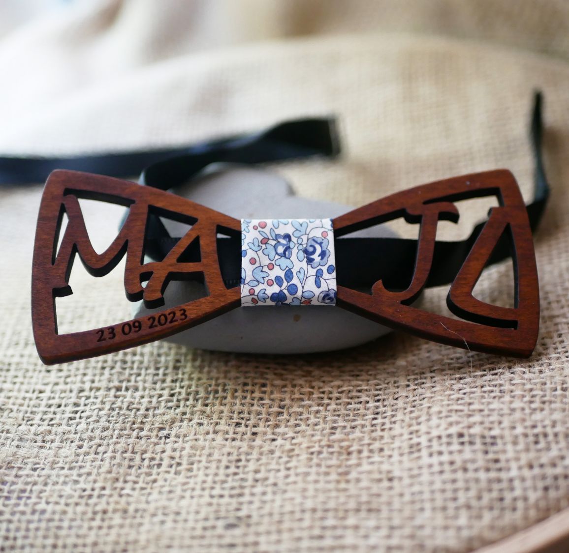 Personalized double openwork initials wooden bow tie