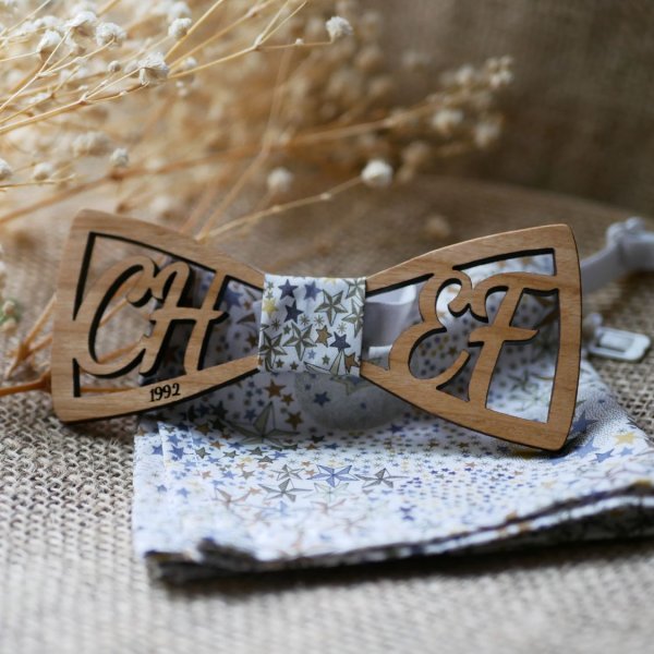Personalized double openwork initials wooden bow tie