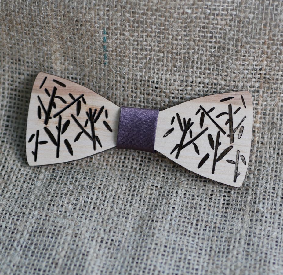 French wooden bow tie with bamboo decoration 