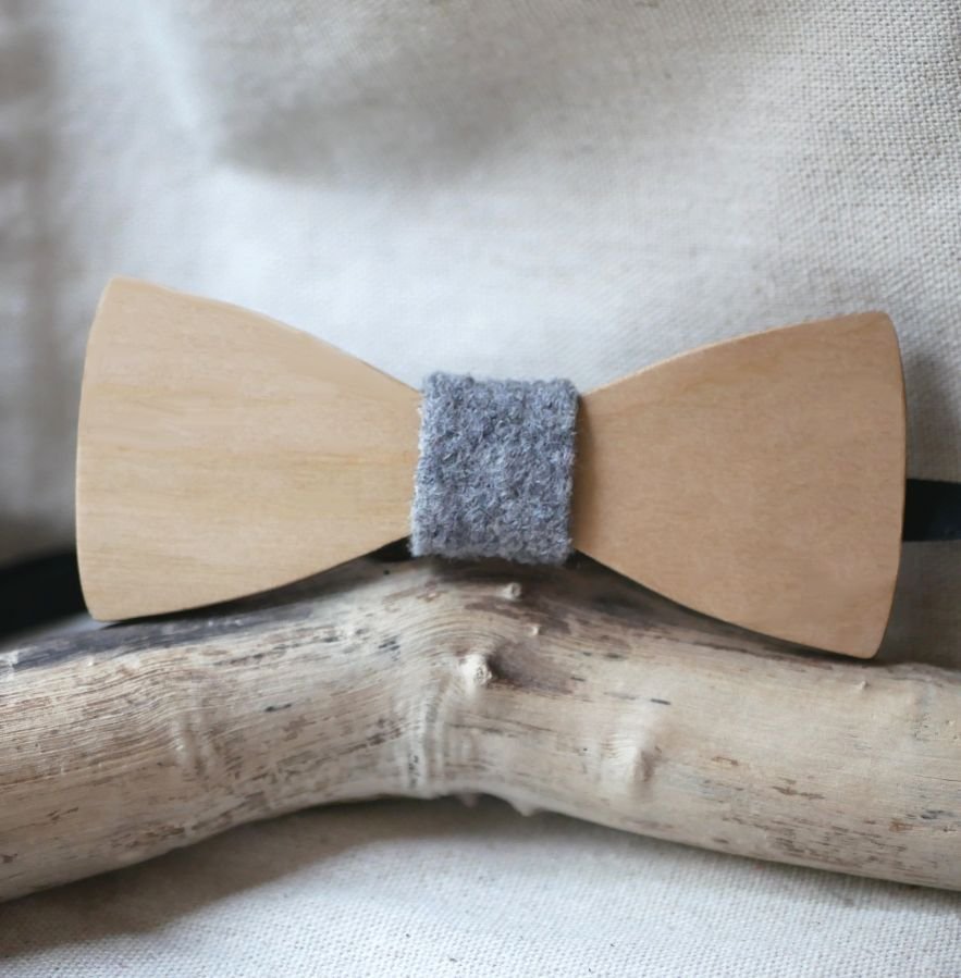 Wood and wool bow tie to personalize made in France