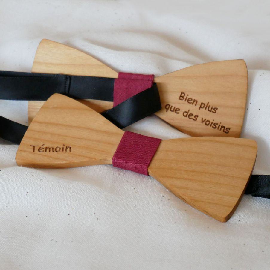 Wooden bow tie cherry wood oiled linen to be personalized made in France