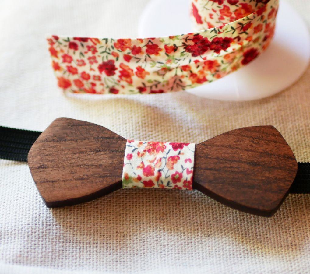 Wooden bow tie Mini "le rablé" for child to personalize