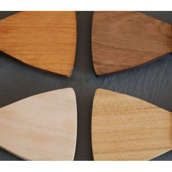 Bare wooden bow tie for children to assemble yourself