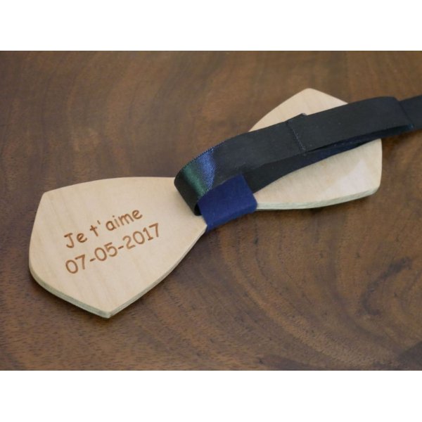 Noeud papillon en bois Palissandre et Merisier naturels &agrave; personnaliser