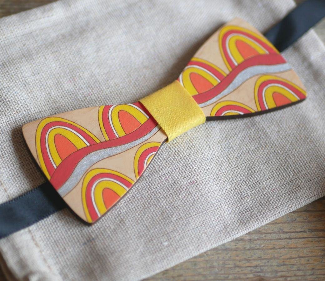 Painted wooden bow tie Seventies style unique handmade creation