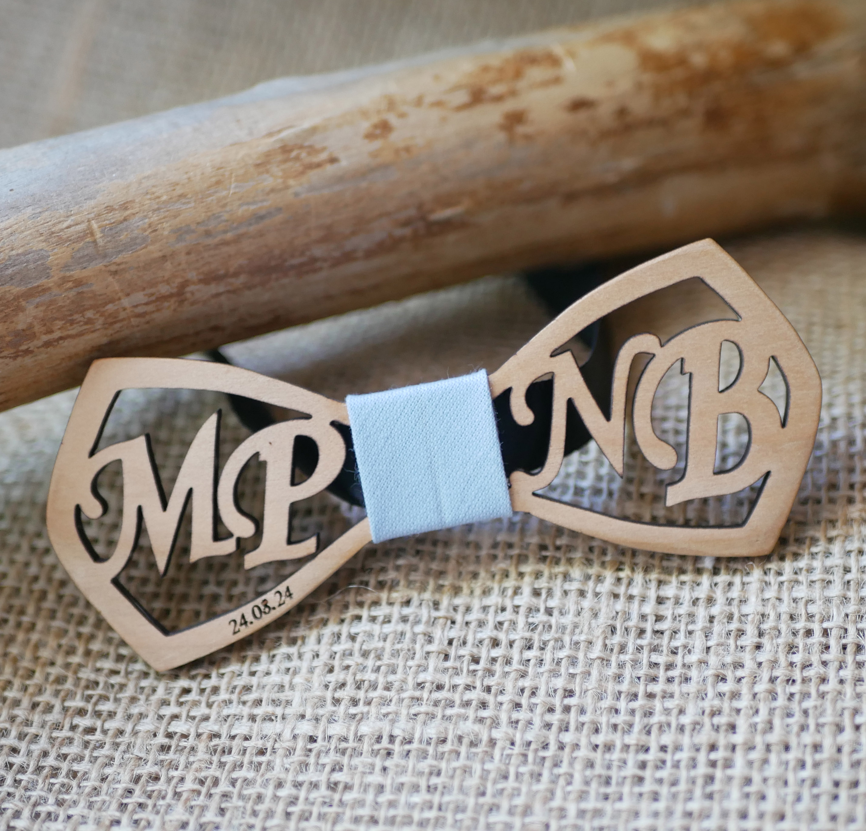 Le Rablé wooden bow tie personalized double initials