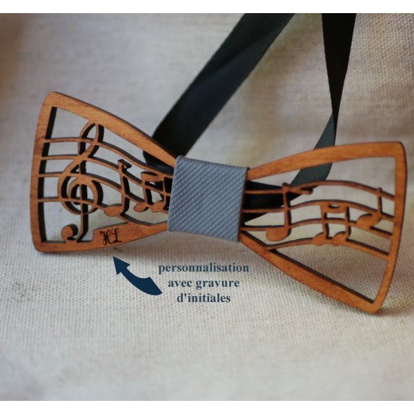 Wooden bow tie with music theme, score and treble clef, customizable