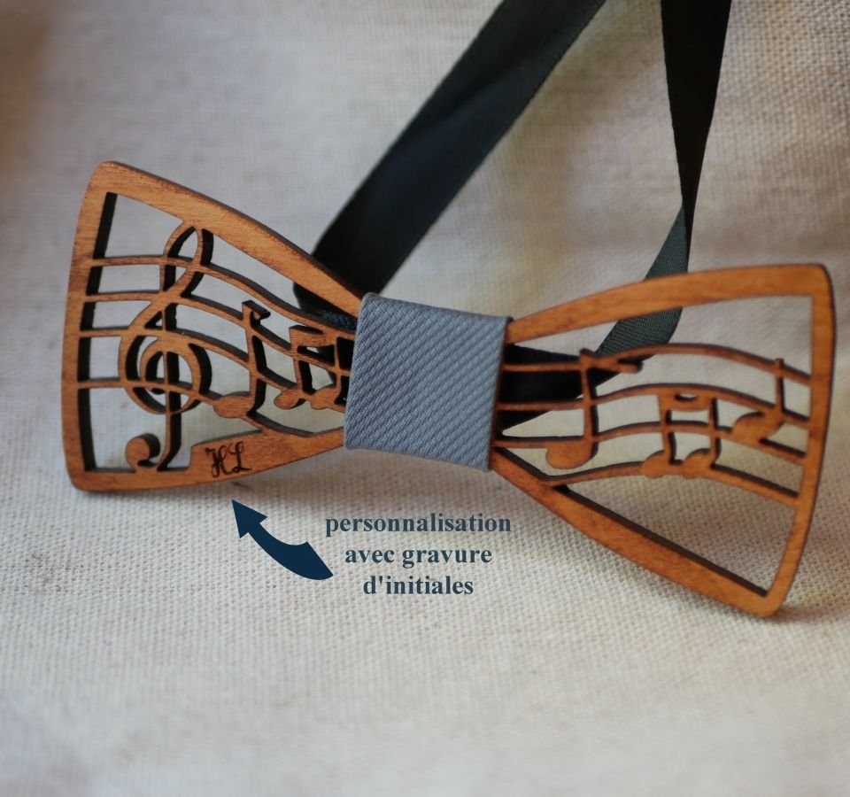 Wooden bow tie with music theme, score and treble clef, customizable