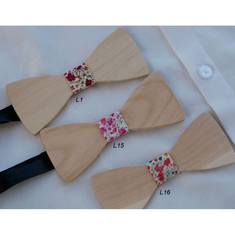 Bow tie with straight edges in natural French wood to be personalized by engraving made in France