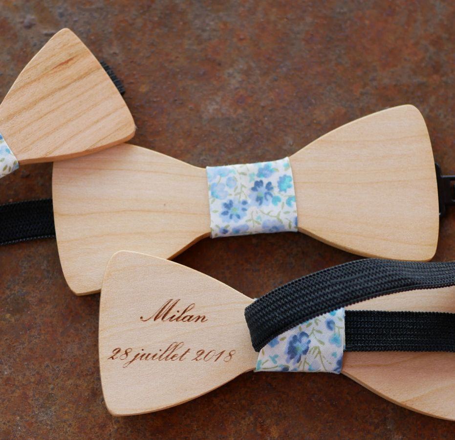 Child bow tie in light wood to personalize made in France