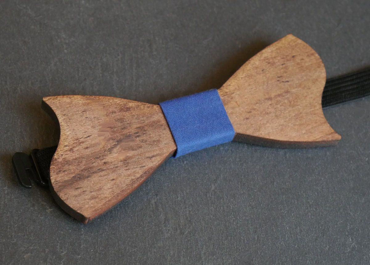 Asymmetrical cherry wood bow tie for children to personalize