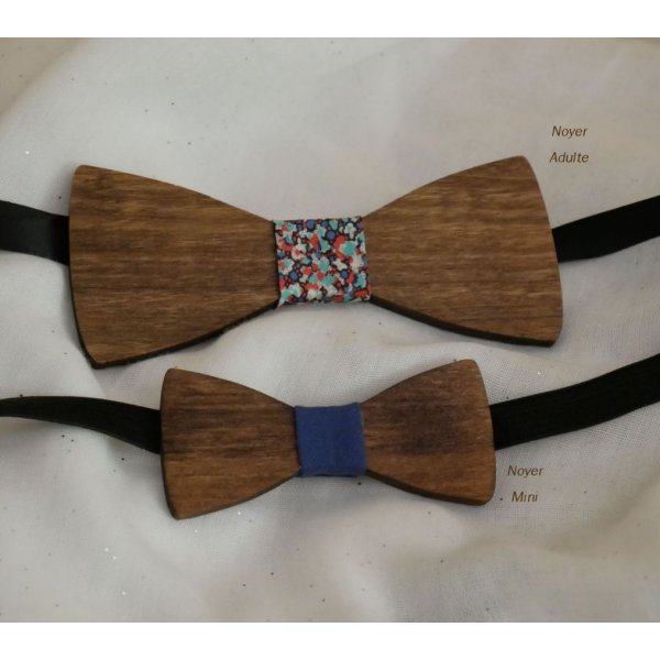 Walnut wood bow tie for children to personalize