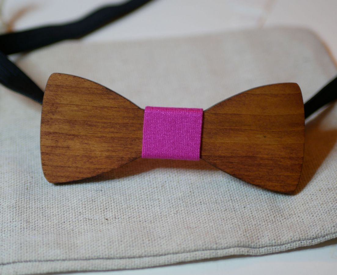 Cherry wood bow tie for children to personalize made in France