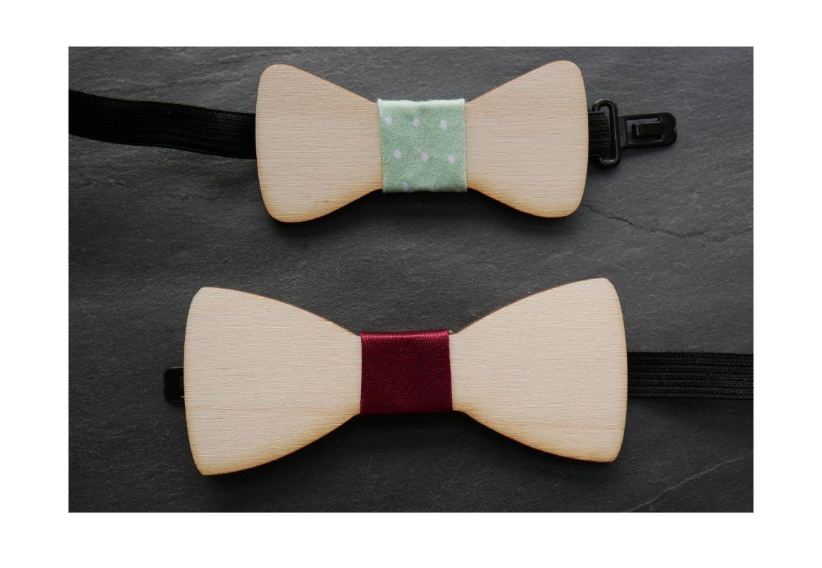 Poplar wood bow tie for baby to personalize